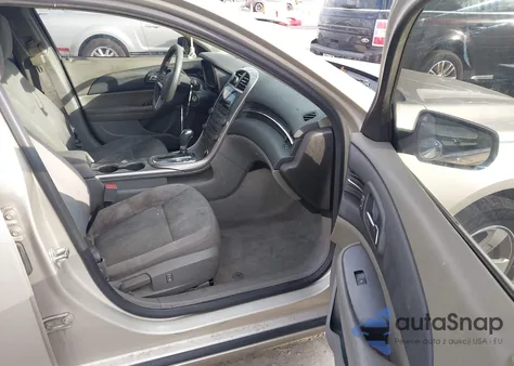 2013 Chevrolet Malibu 1Ls z USA, uszkodzony, nr VIN 1G11B5SA2DF247520